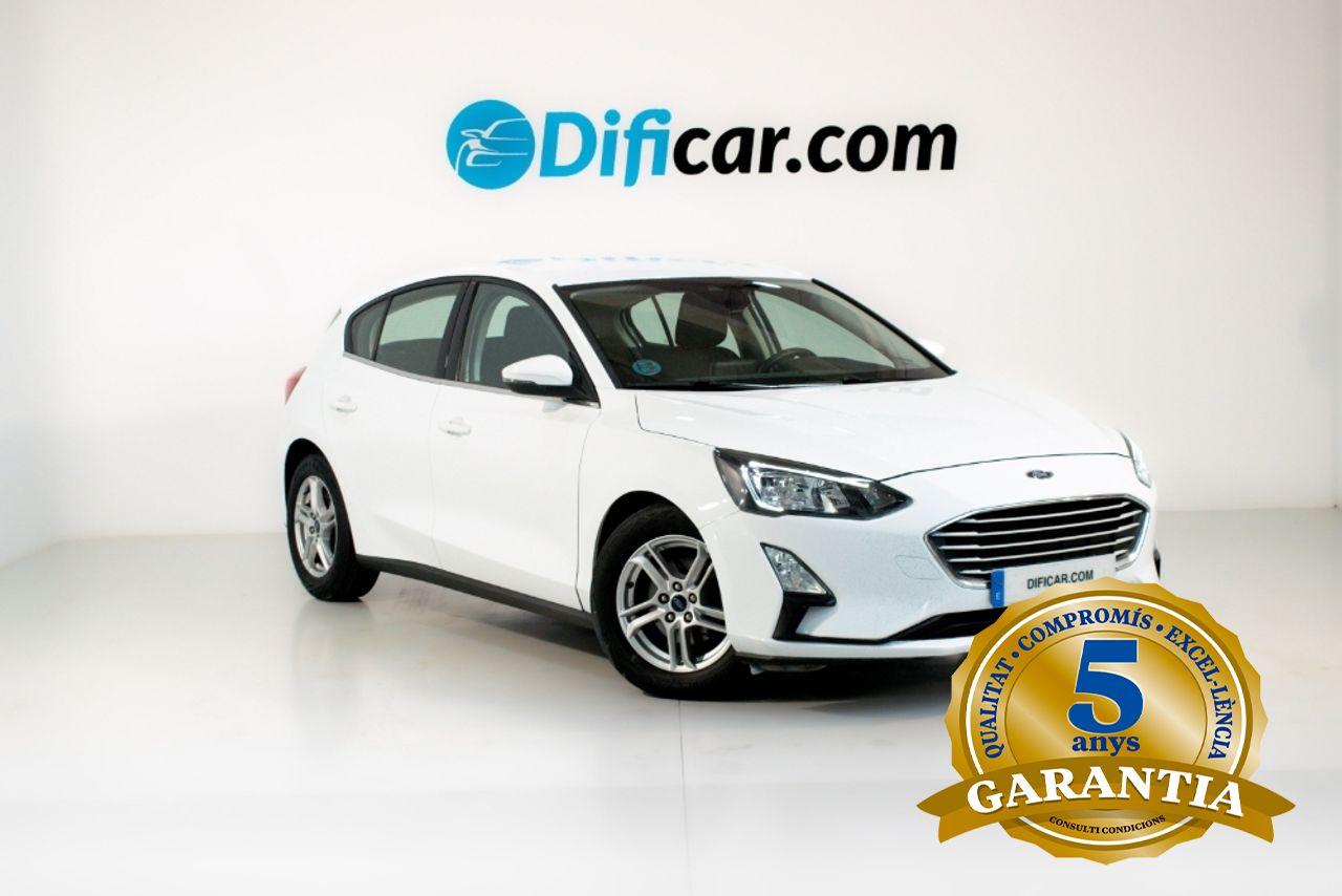 Foto ford focus 2020 /