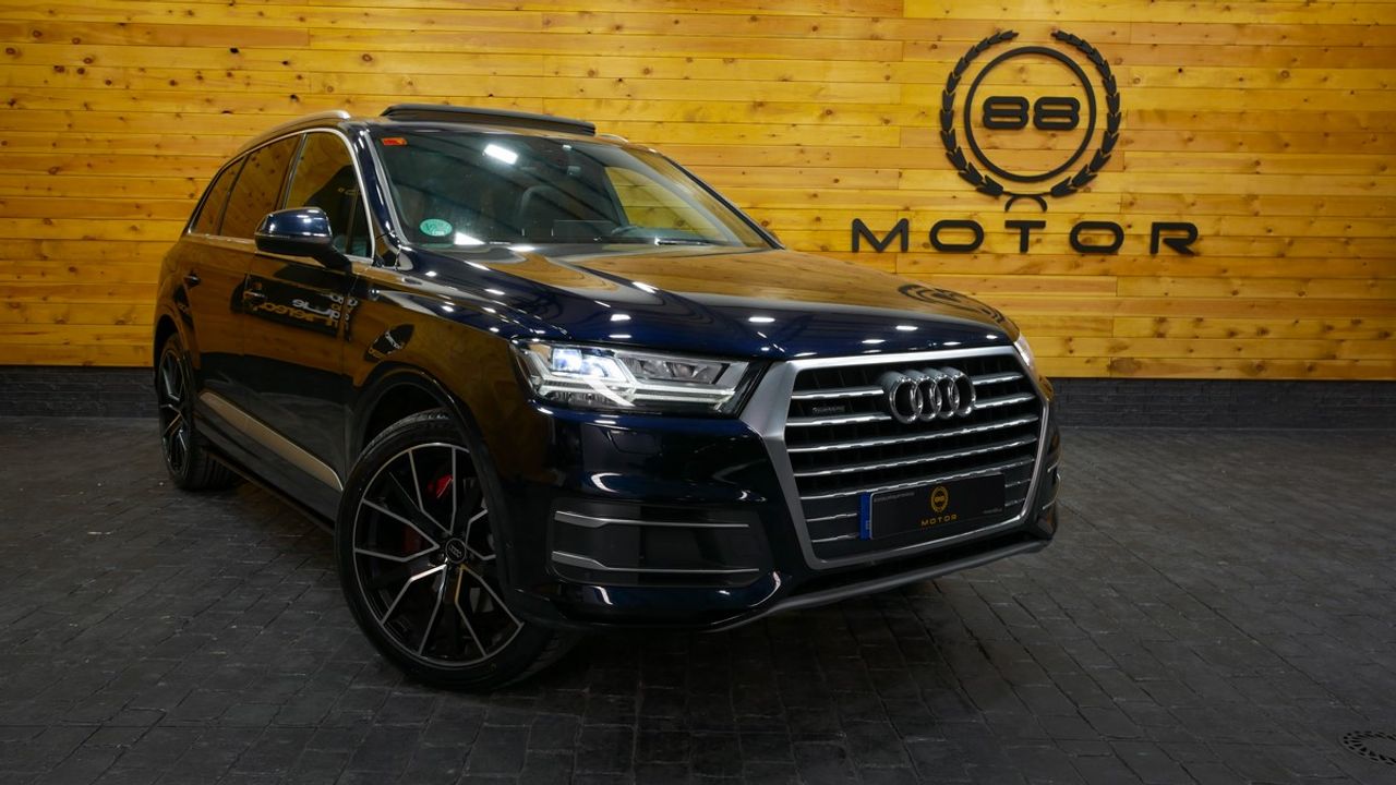 audi q7 2015 /