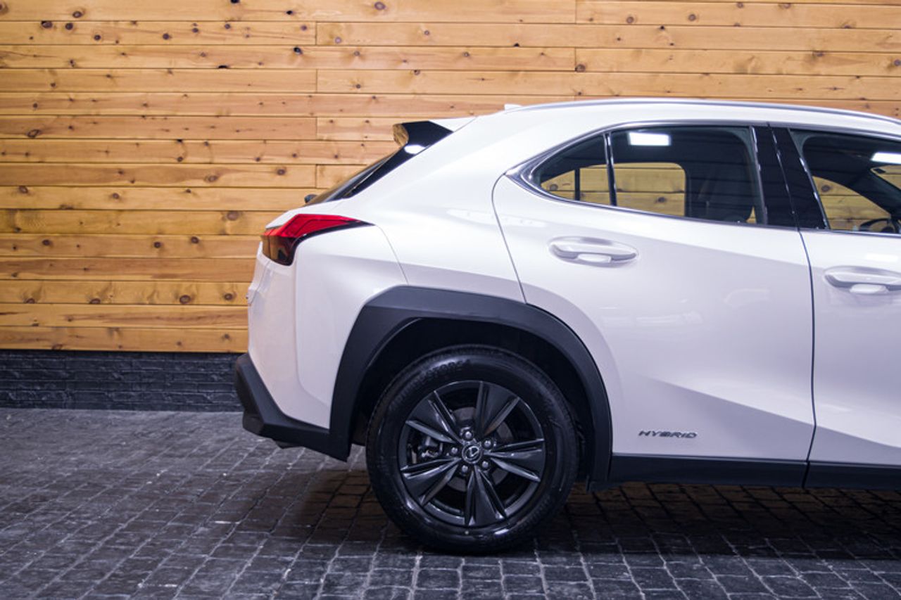 Rituales limpiezas incluidas  de segunda mano - lexus ux 2021 /