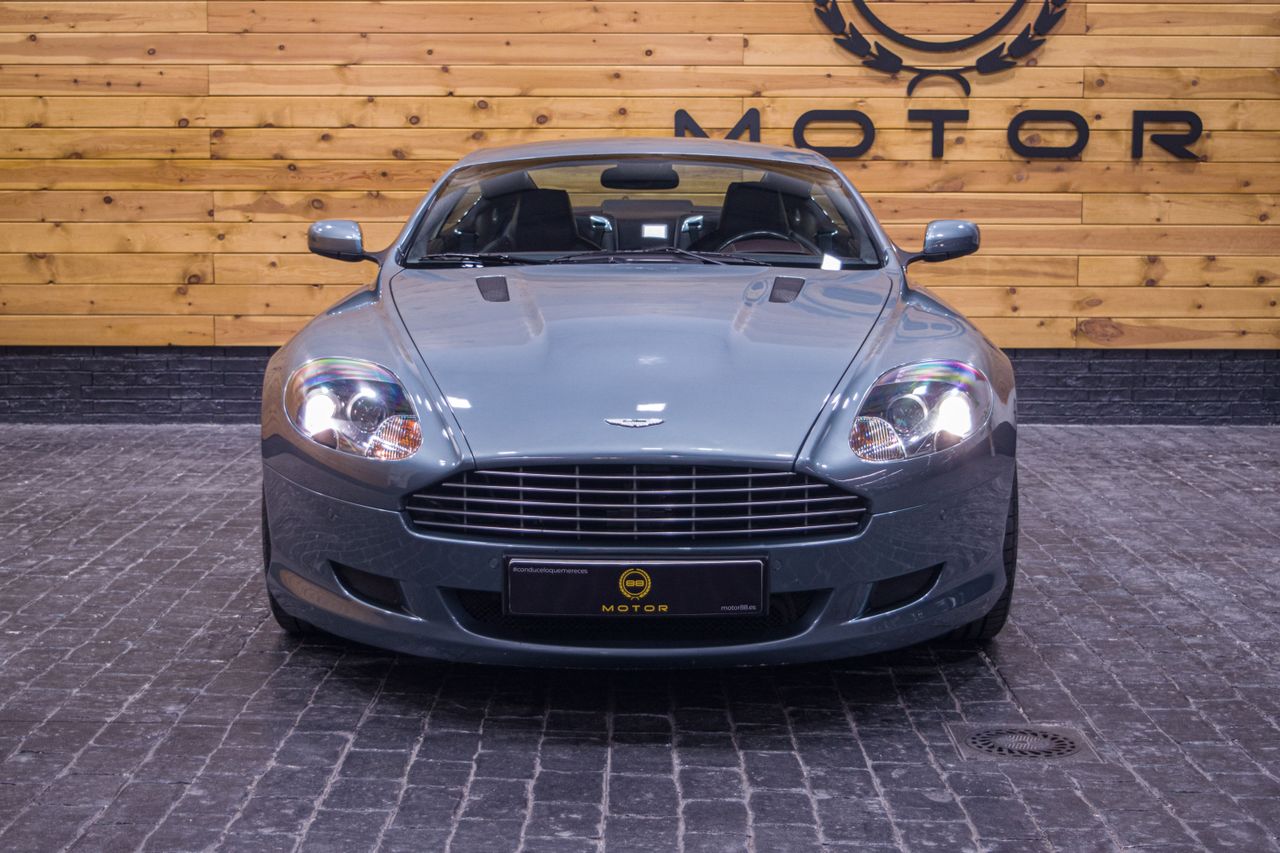 aston martin db9 2009 / foto grande (2)