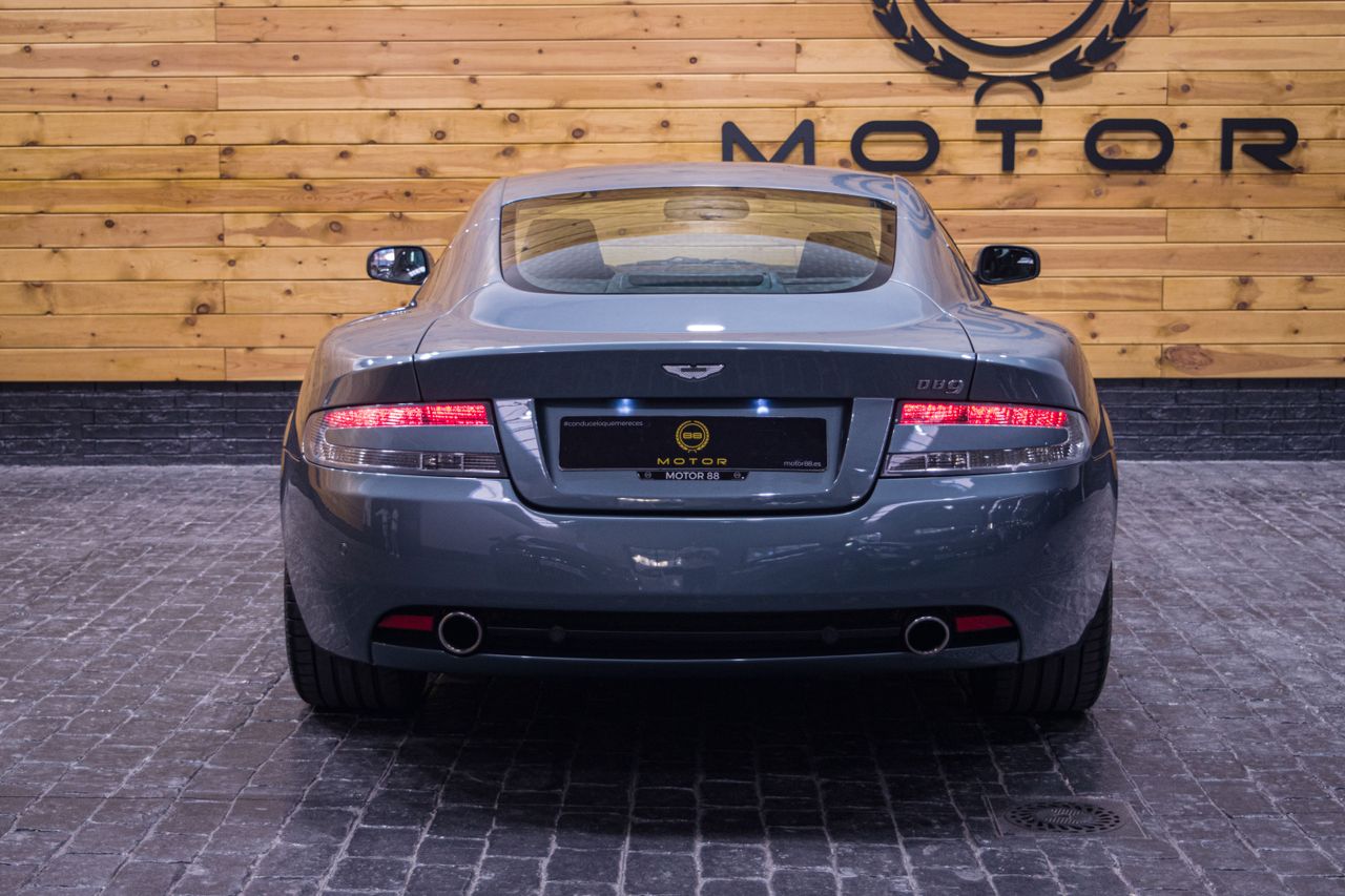 aston martin db9 2009 / foto grande (3)