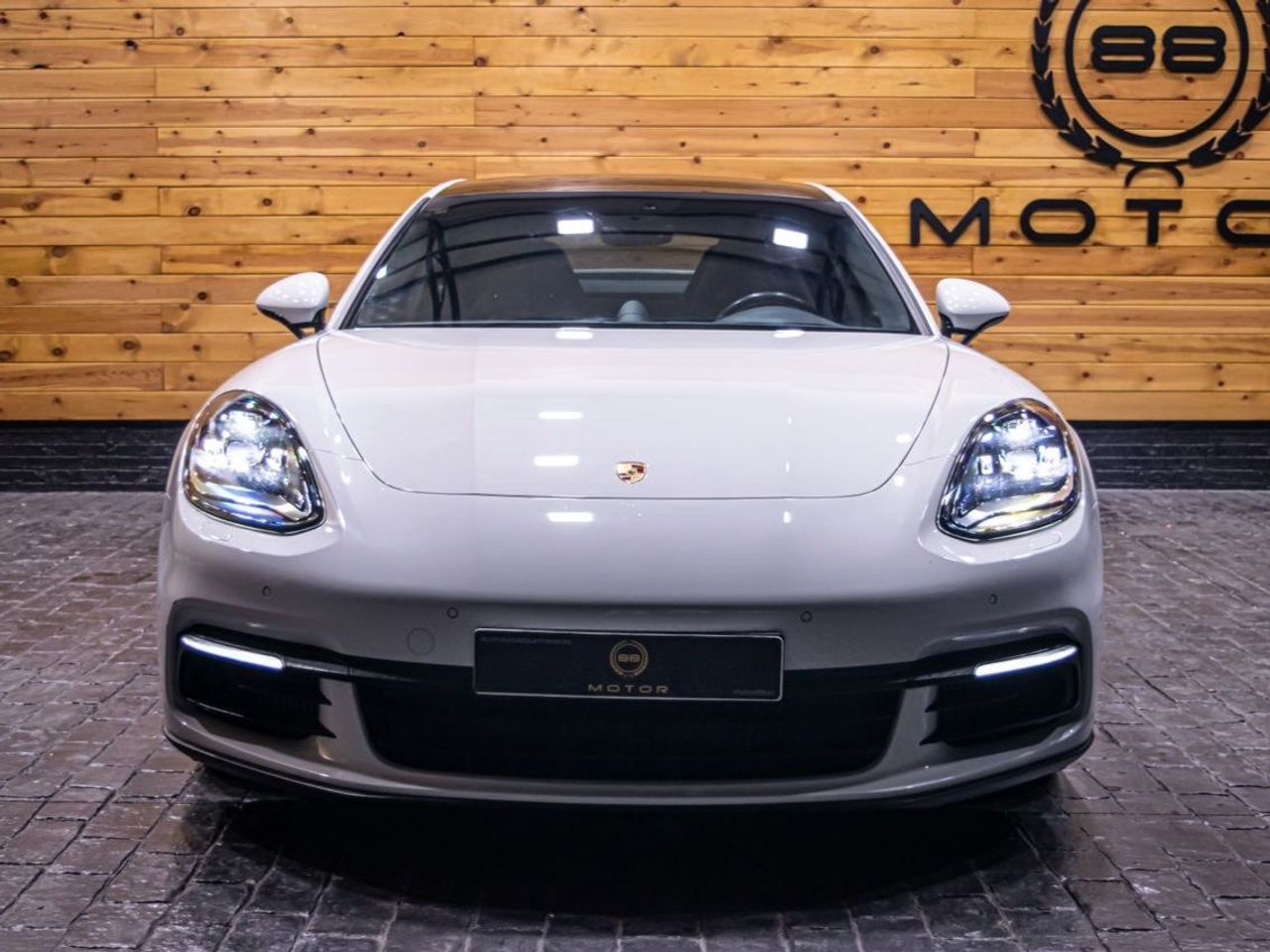 porsche panamera 2018 / foto grande (3)