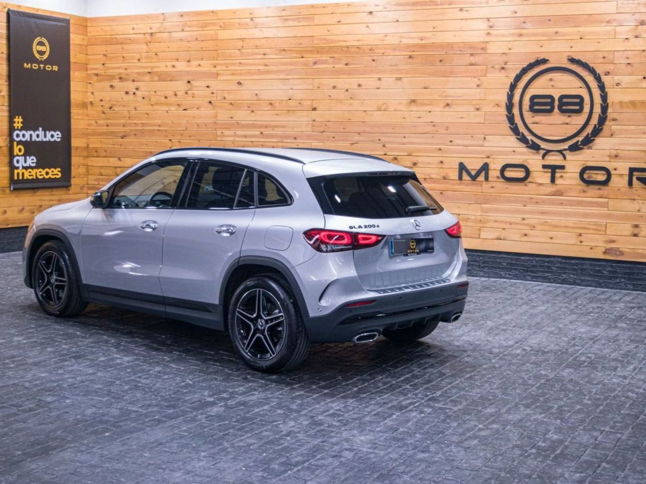 mercedes gla 2021 / foto grande (3)