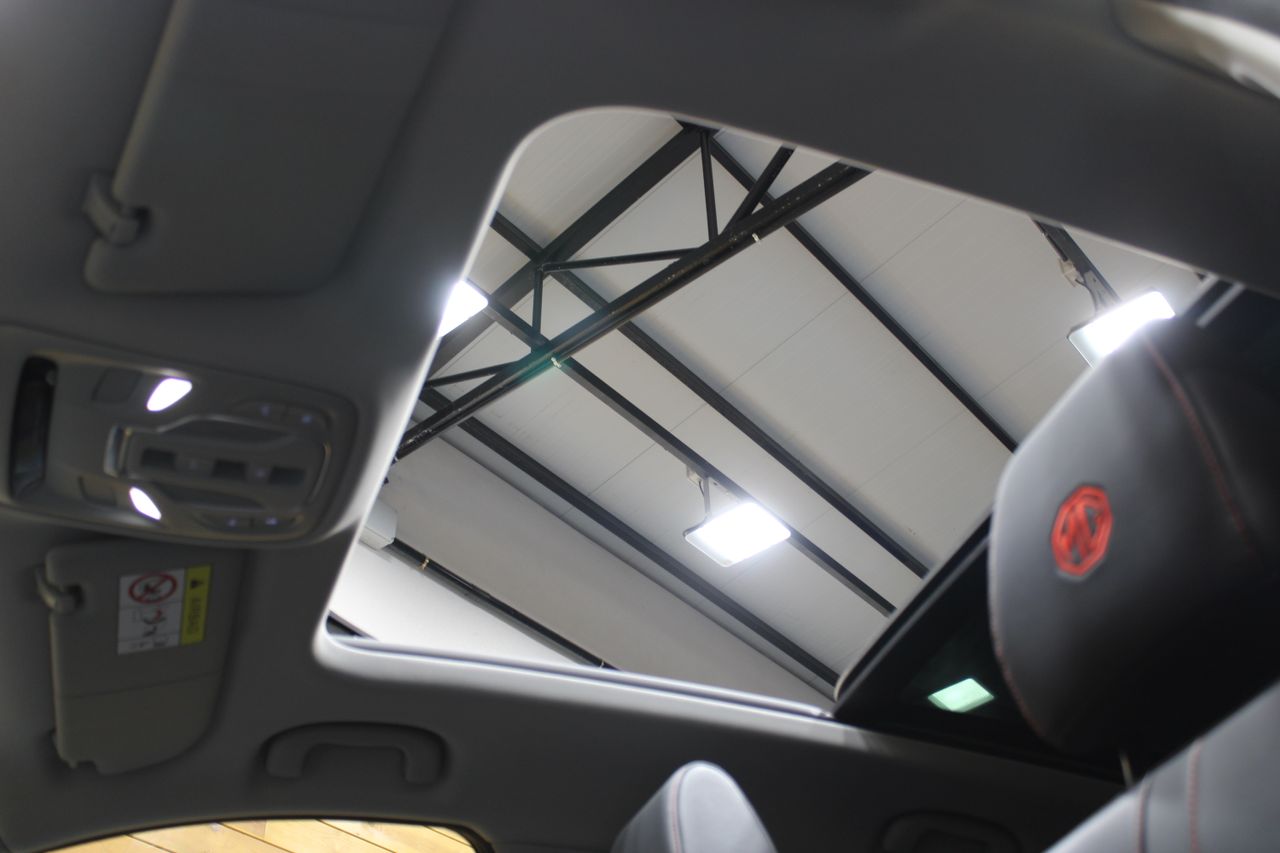 mg zs 2024 / foto grande (2)