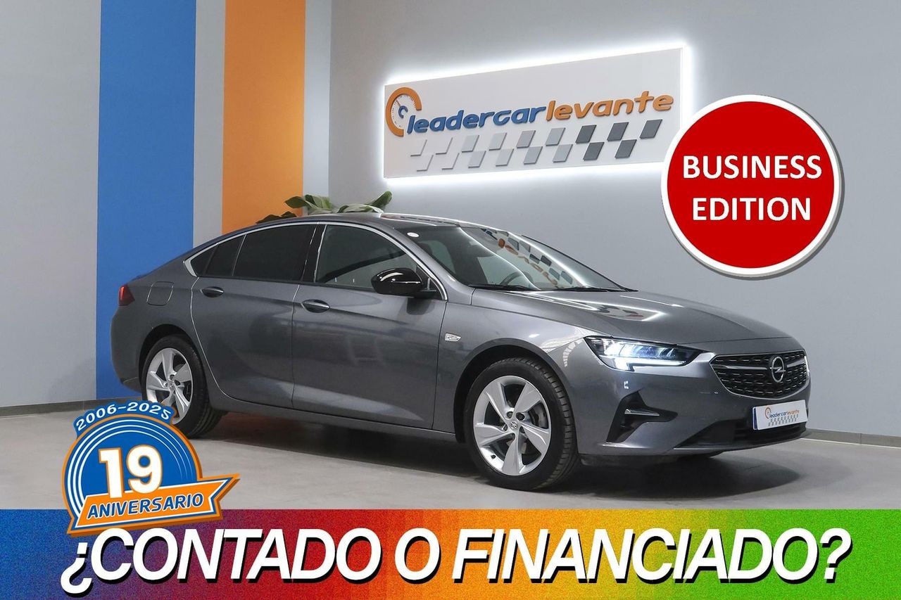Foto opel insignia  2022 /