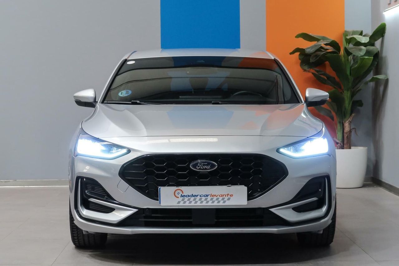 ford focus 2023 / foto grande (3)