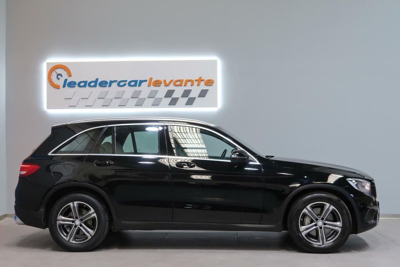 mercedes glc 2021 / foto grande (3)