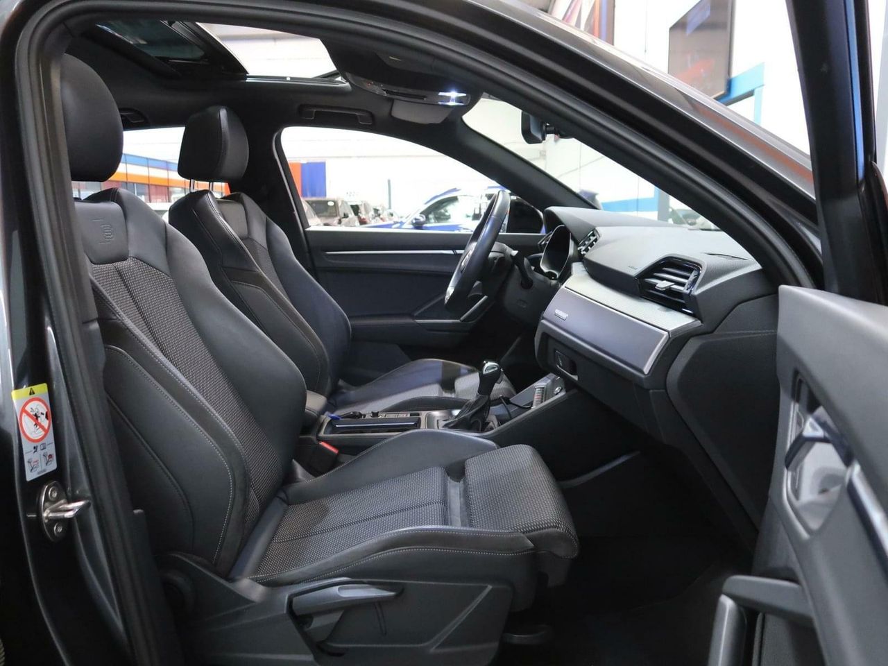 Audi Q3 Sportback Black line 35 TDI quattro S tronic 150CV - foto 28