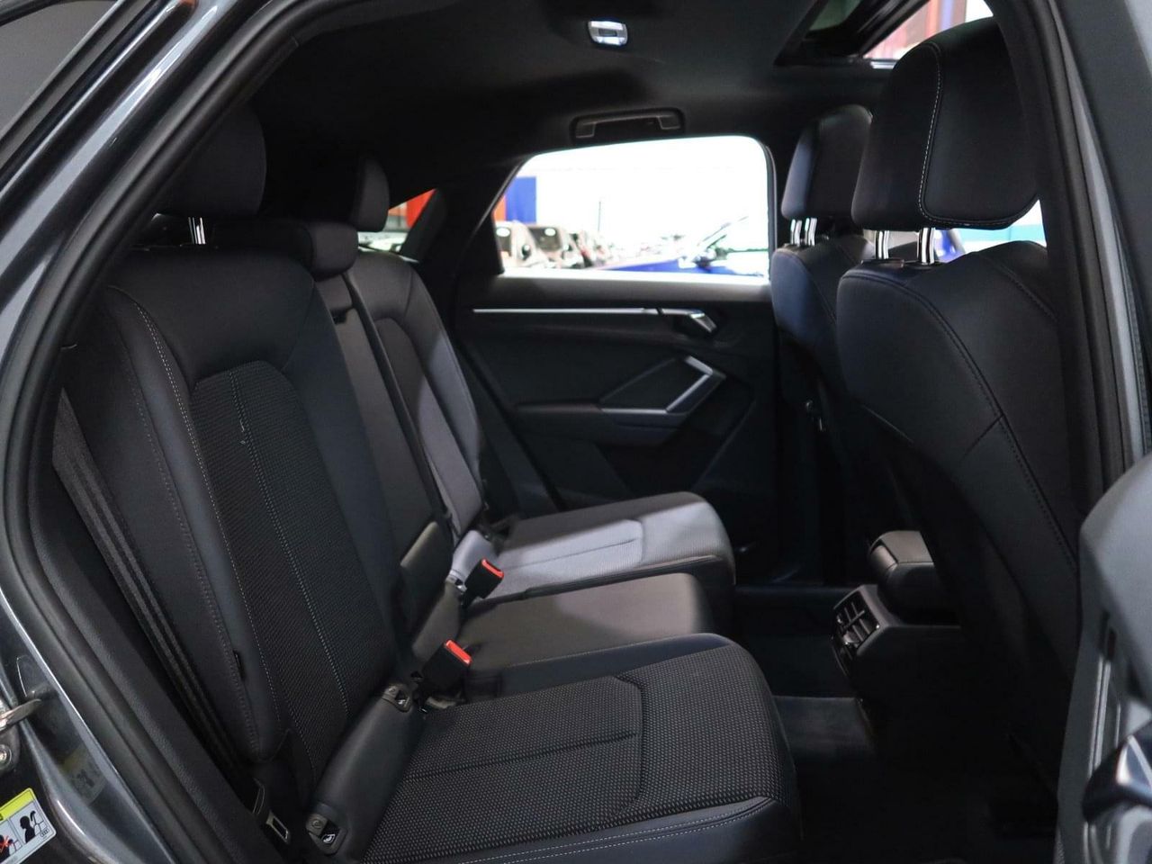 Audi Q3 Sportback Black line 35 TDI quattro S tronic 150CV - foto 26