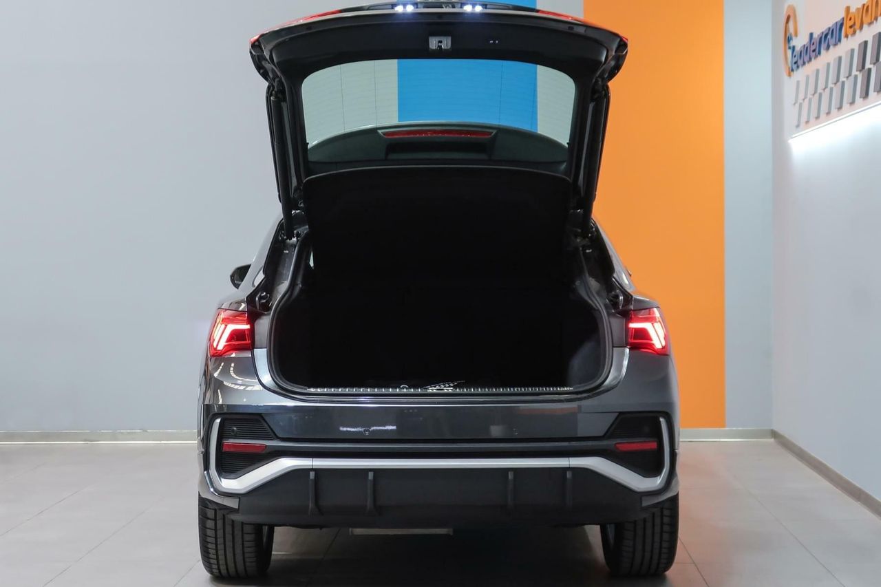 Audi Q3 Sportback S line 35 TDI quattro 150CV - foto 15