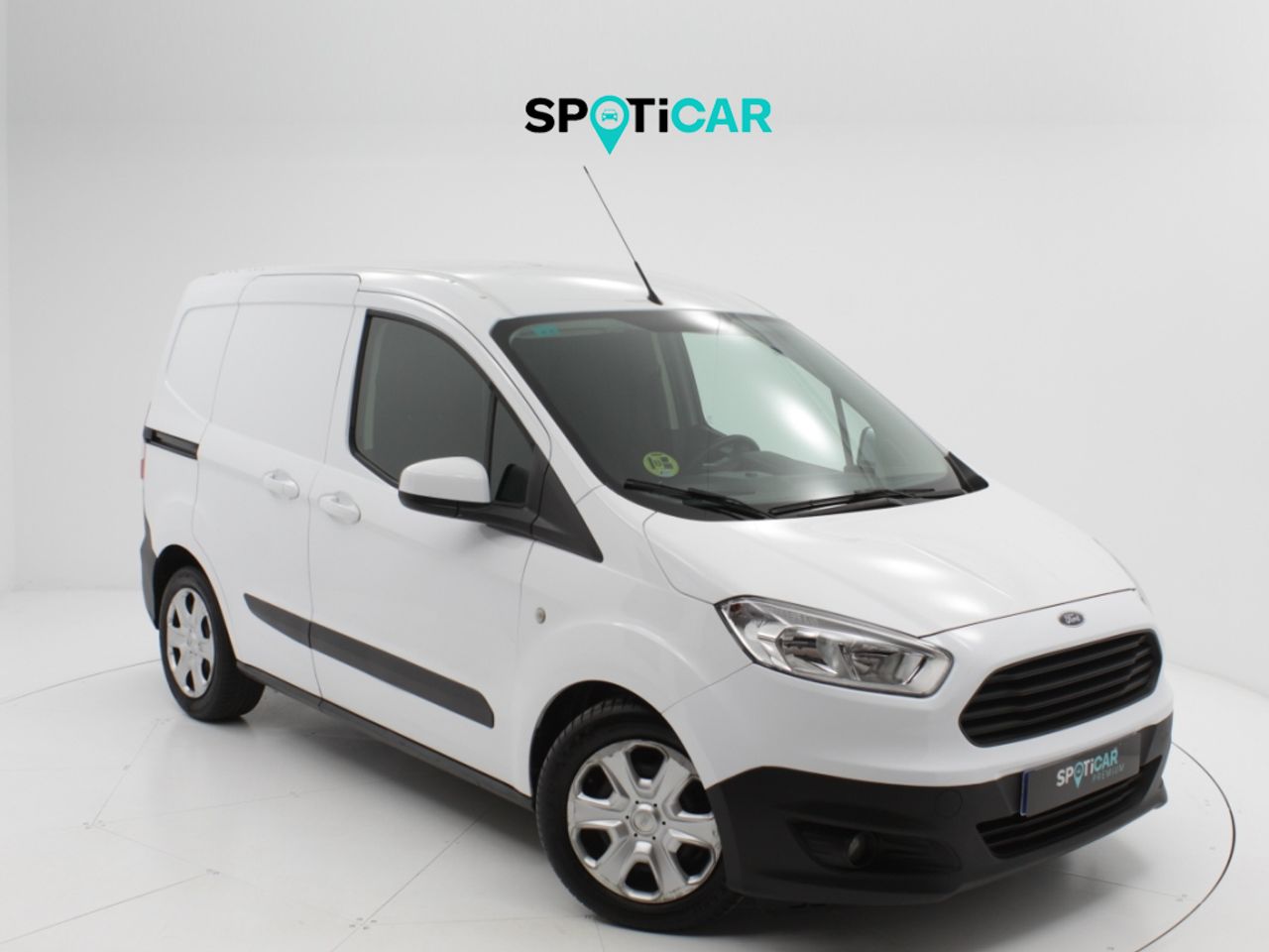 Foto ford transit courier 2021 /