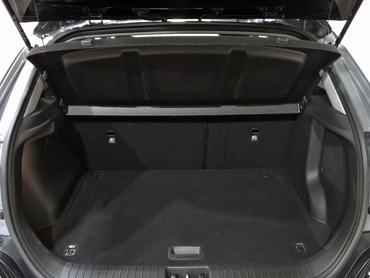 Hyundai Kona 1.6 GDI HEV Tecno 2C DCT - foto 9