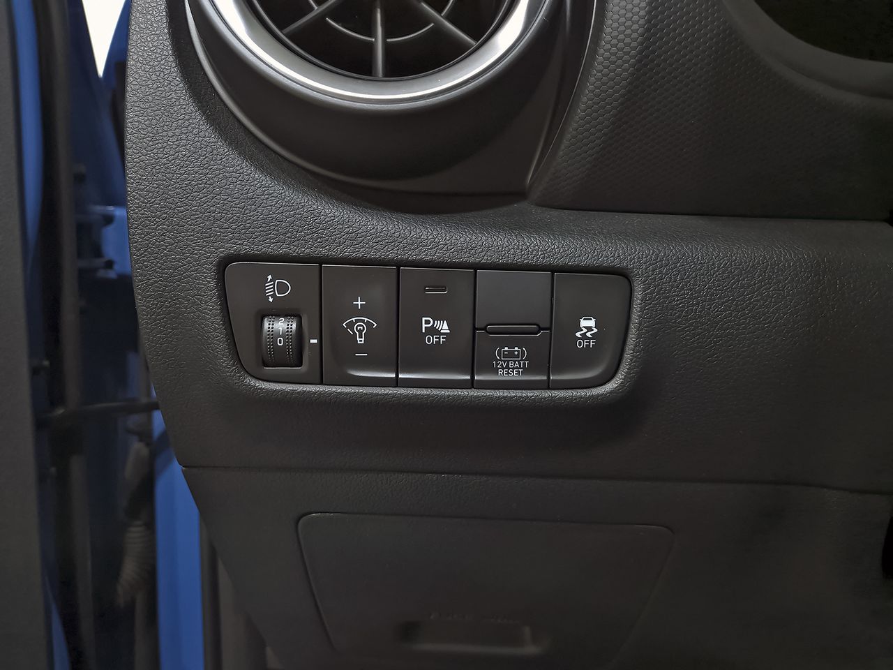 Hyundai Kona 1.6 GDI HEV Tecno 2C DCT - foto 12