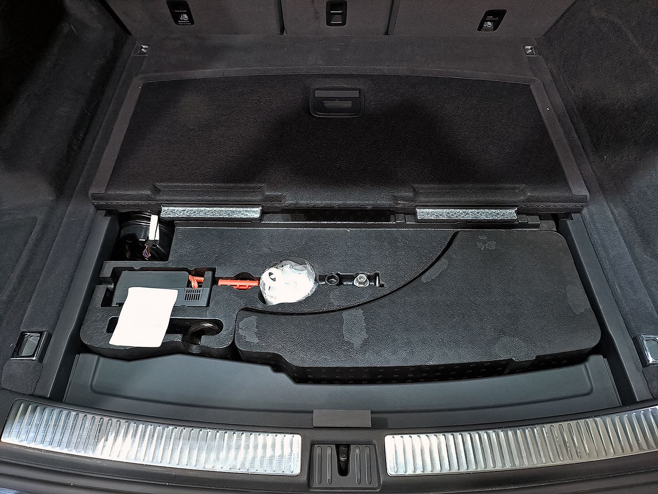 Volkswagen Touareg eHybrid Eleg 3.0 V6 TSI 280kW Tip 4M - foto 19