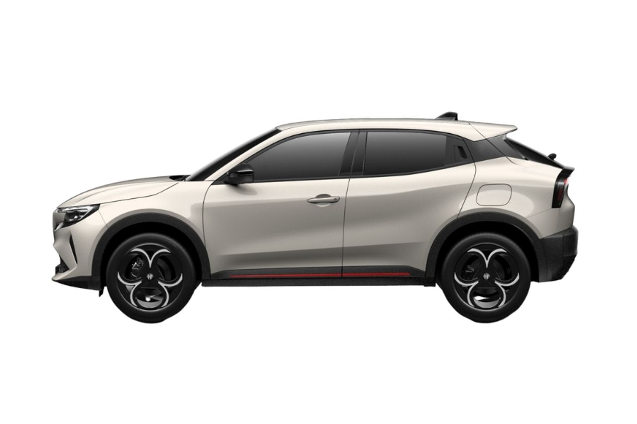 alfa romeo junior 2025 / foto grande (3)