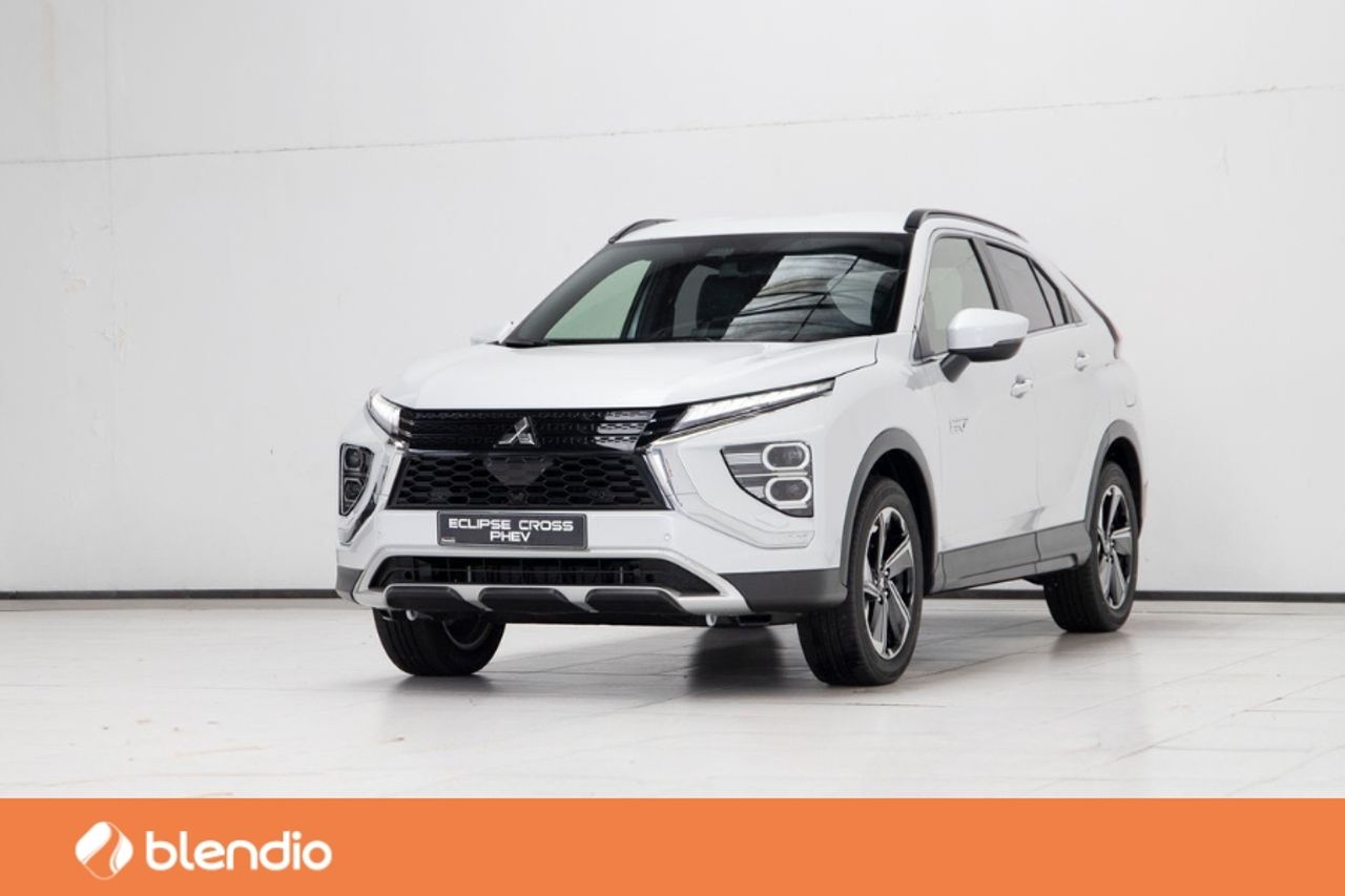 mitsubishi eclipse cross 2025 /