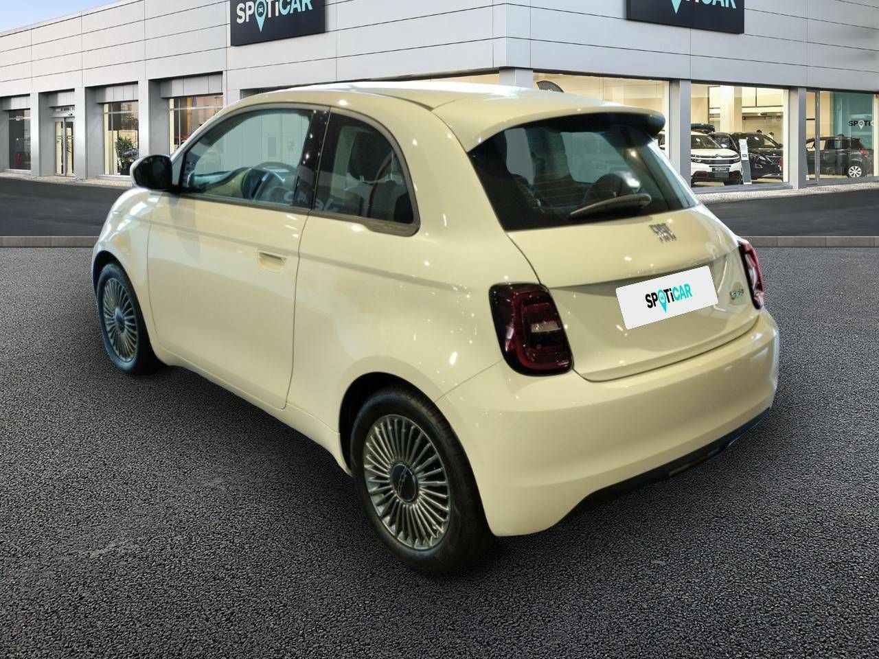 Fiat 500 3+1 320km 85kW (118CV) Icon - foto 7