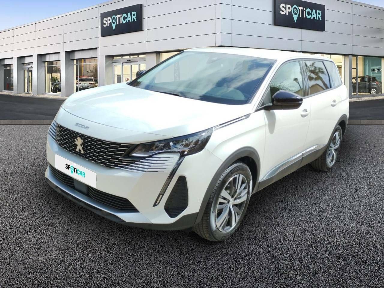Conmutacion automatica de luces carretera  de segunda mano - peugeot 5008 2023 /
