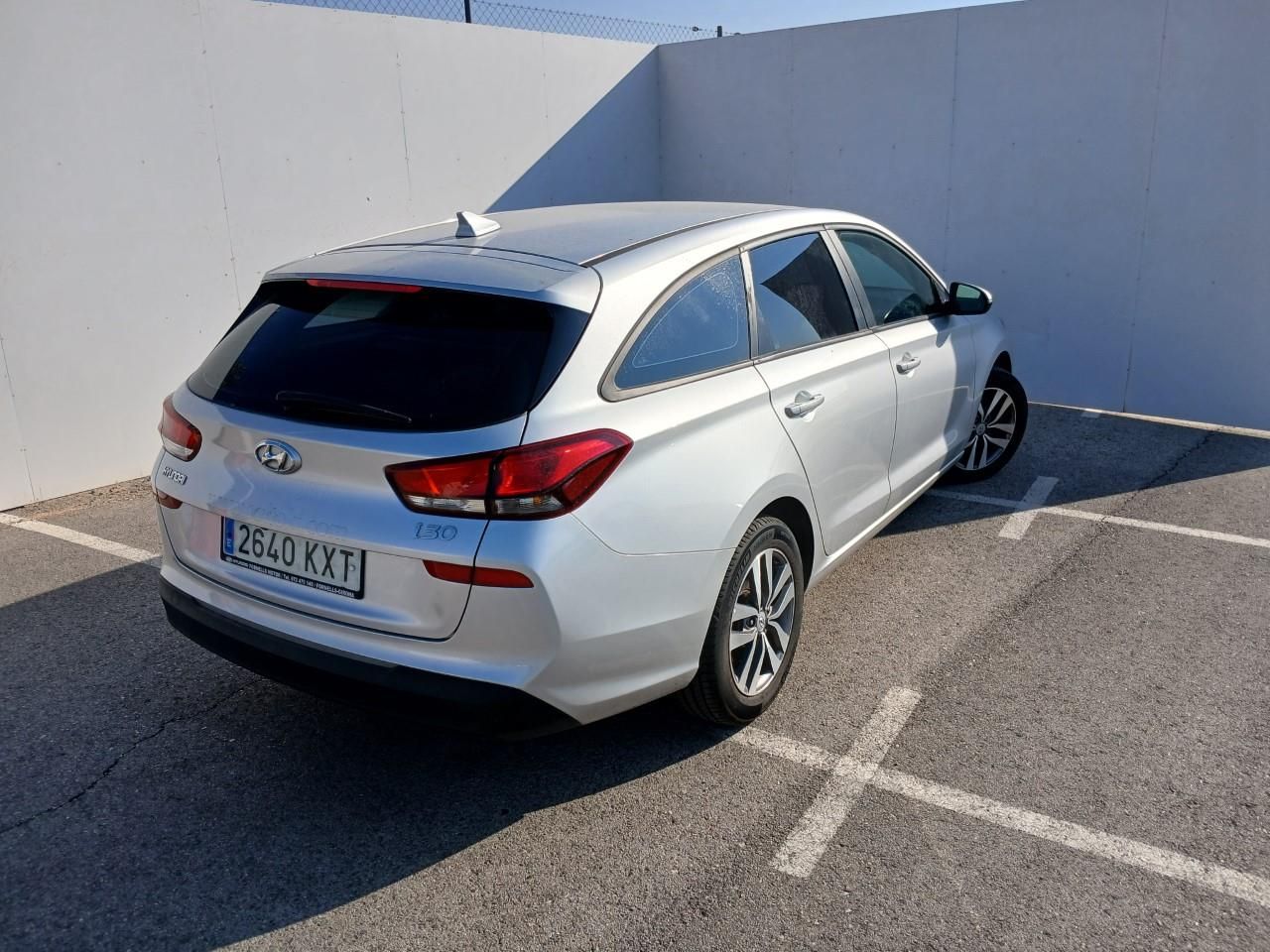 hyundai i30 sw 2019 / foto grande (2)