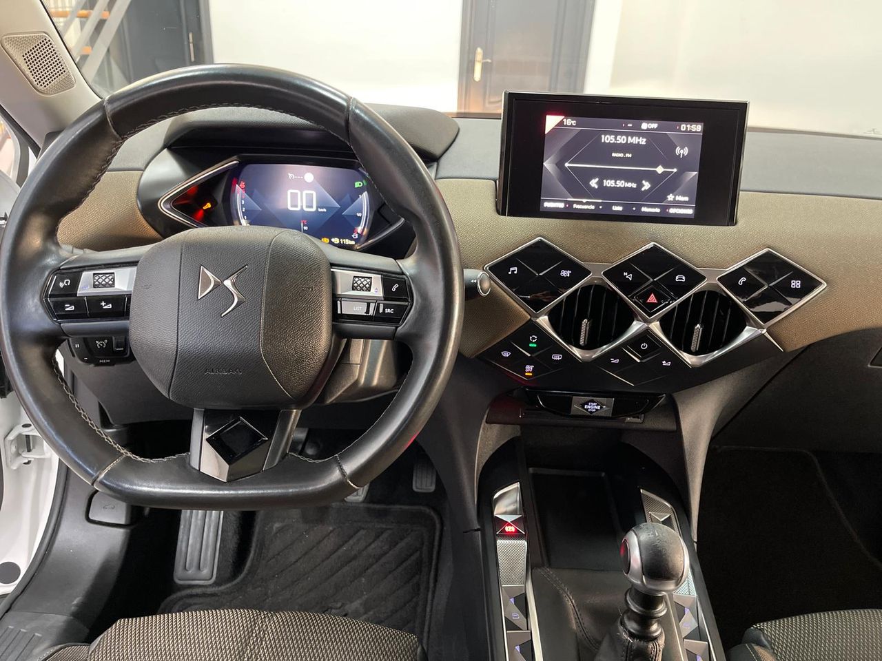 ds automobiles ds 3 crossback 2020 / foto grande (2)