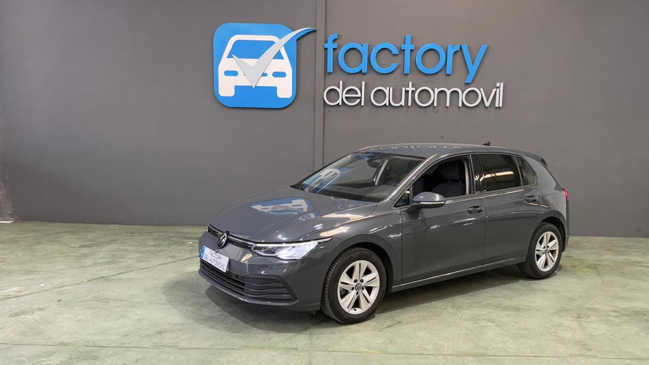 Foto volkswagen golf 2021 /