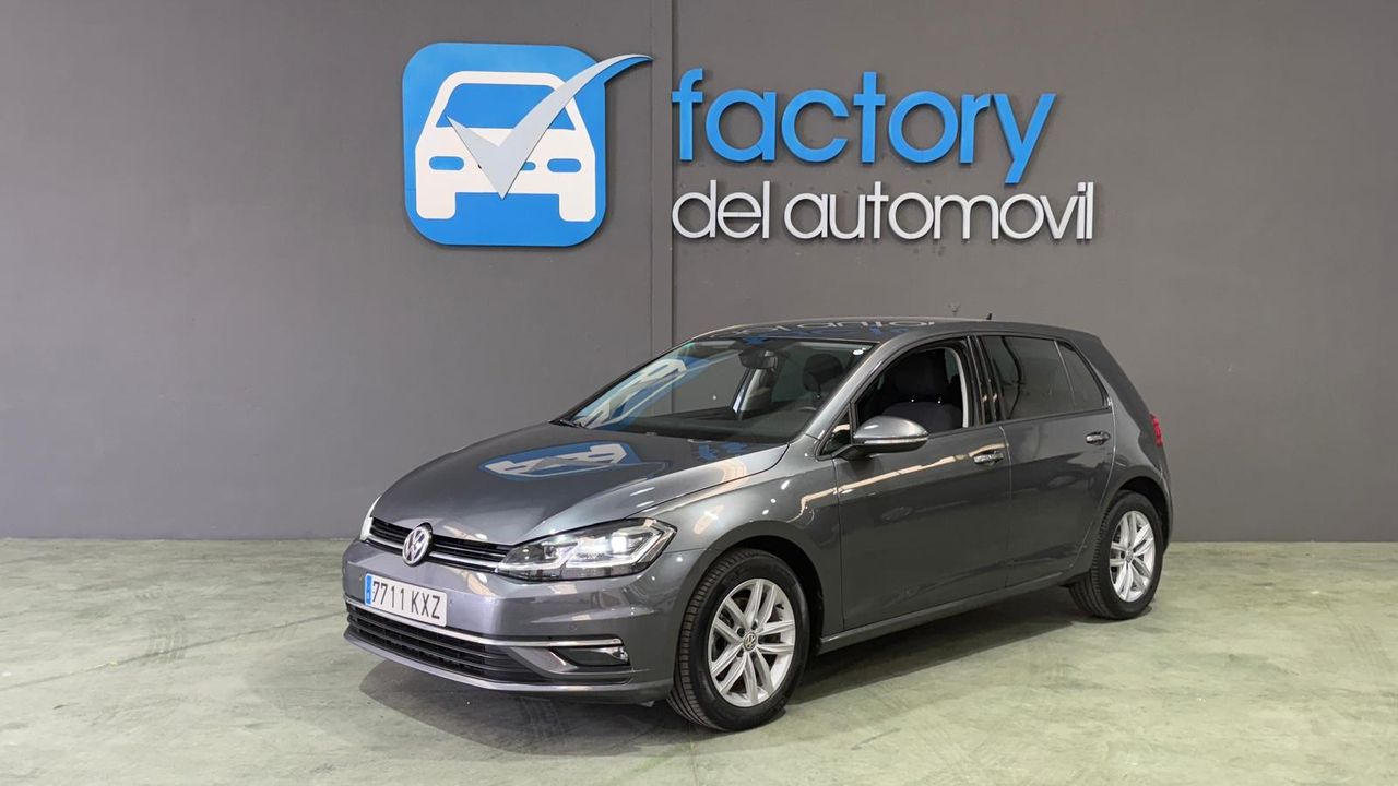 Foto volkswagen golf 2019 /