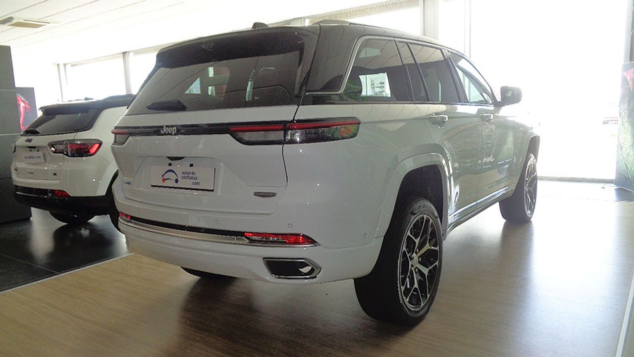 jeep grand cherokee 2025 / foto grande (2)