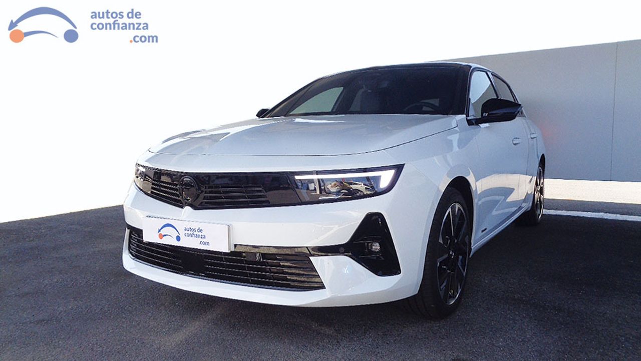 Foto opel astra 2023 /