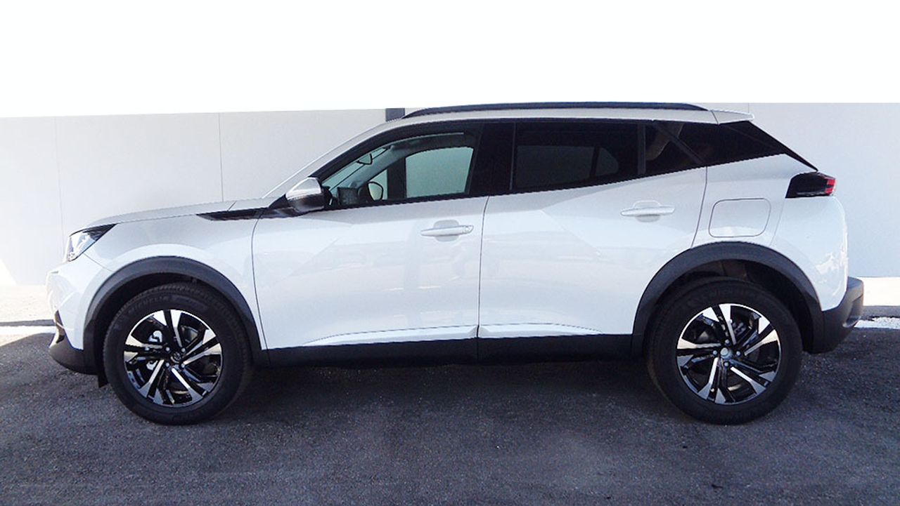 peugeot 2008 2023 / foto grande (3)