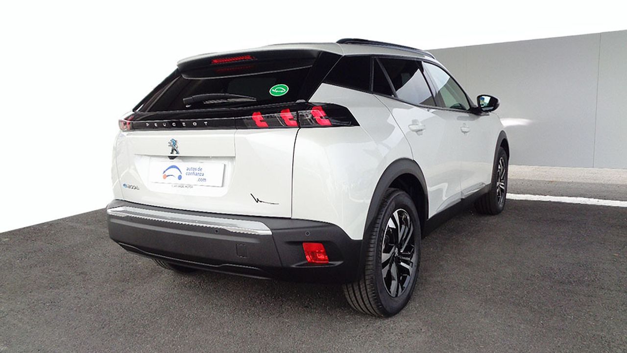 peugeot 2008 2023 / foto grande (2)