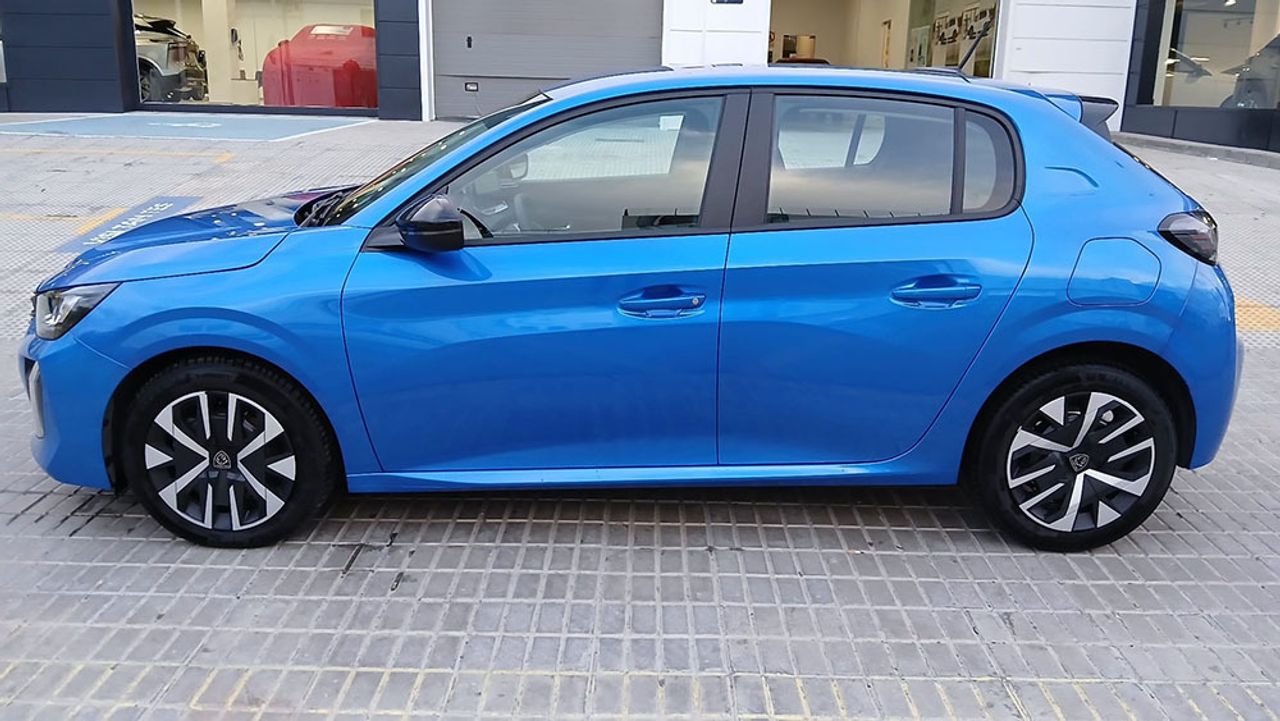peugeot 208 2024 / foto grande (3)