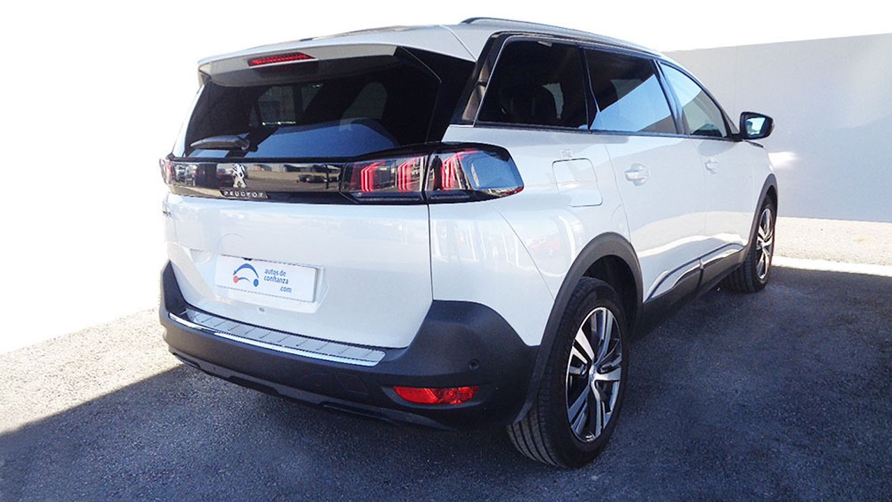 peugeot 5008 2021 / foto grande (2)