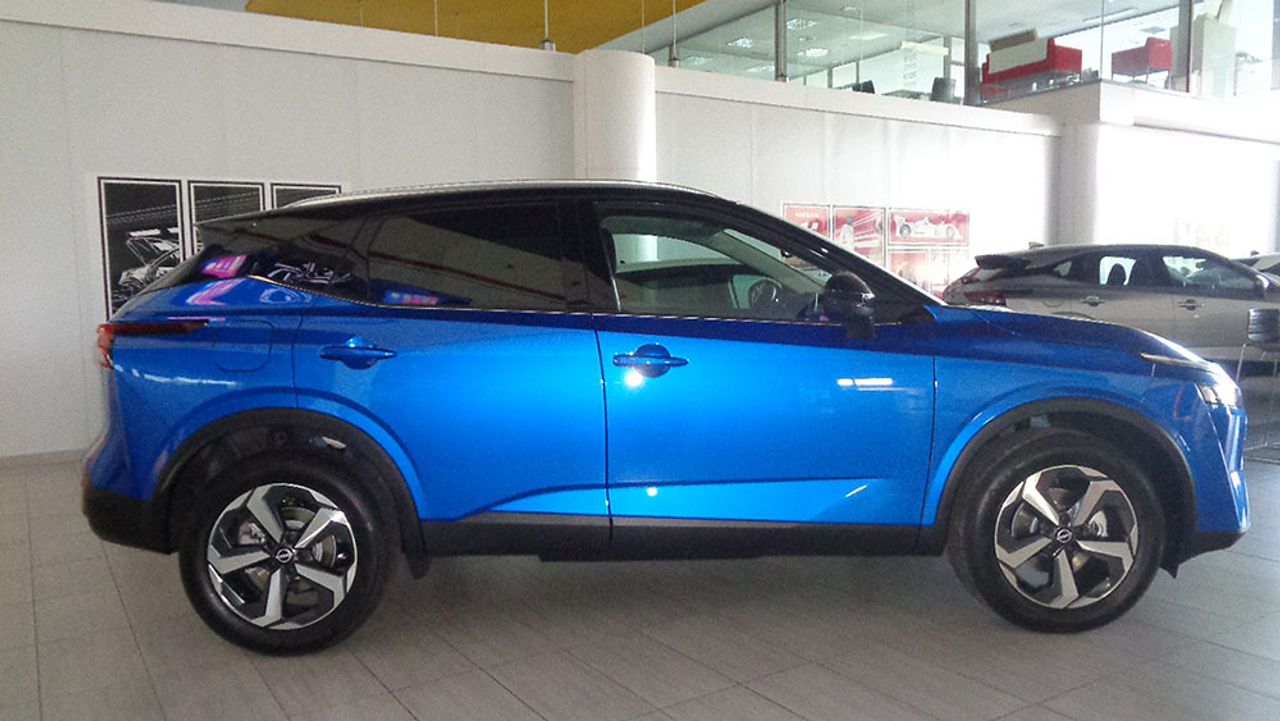 nissan qashqai 2024 / foto grande (3)