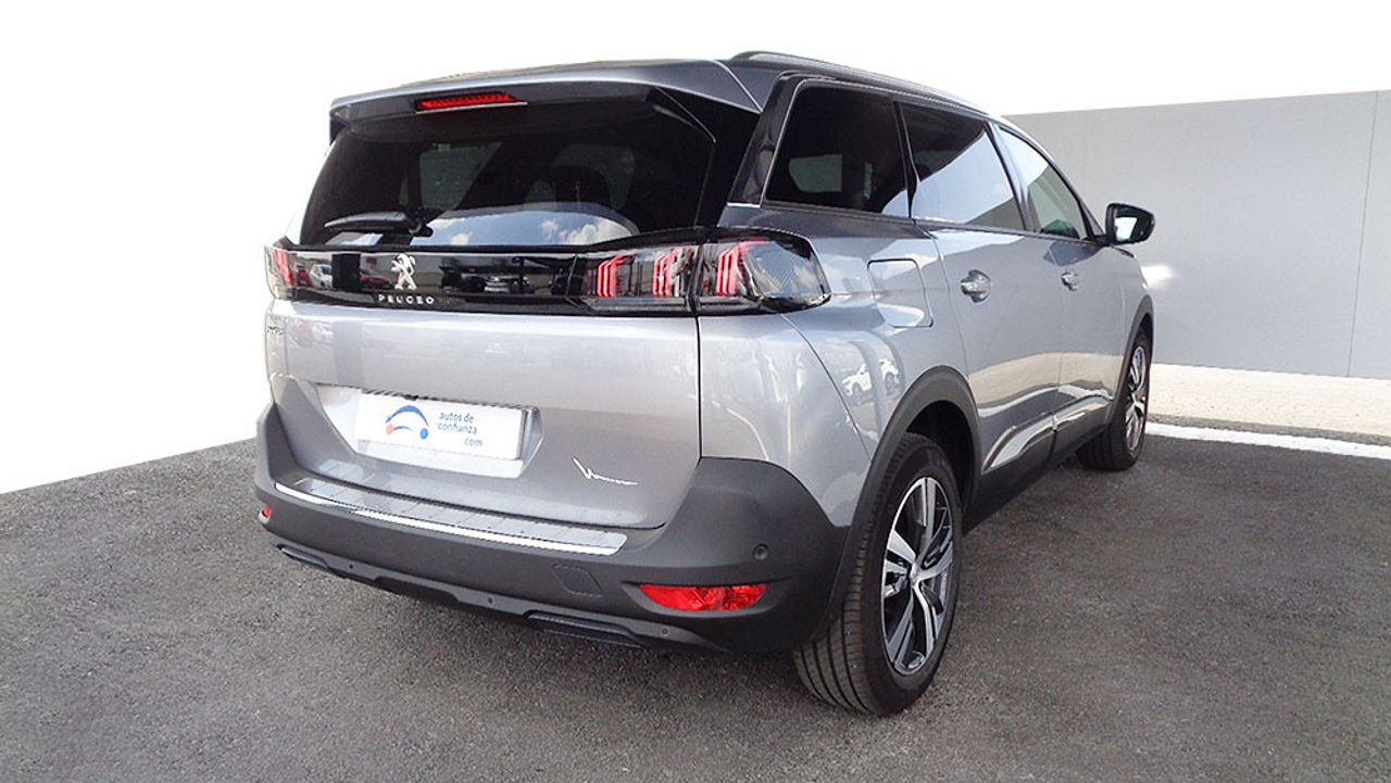peugeot 3008 2020 / foto grande (2)