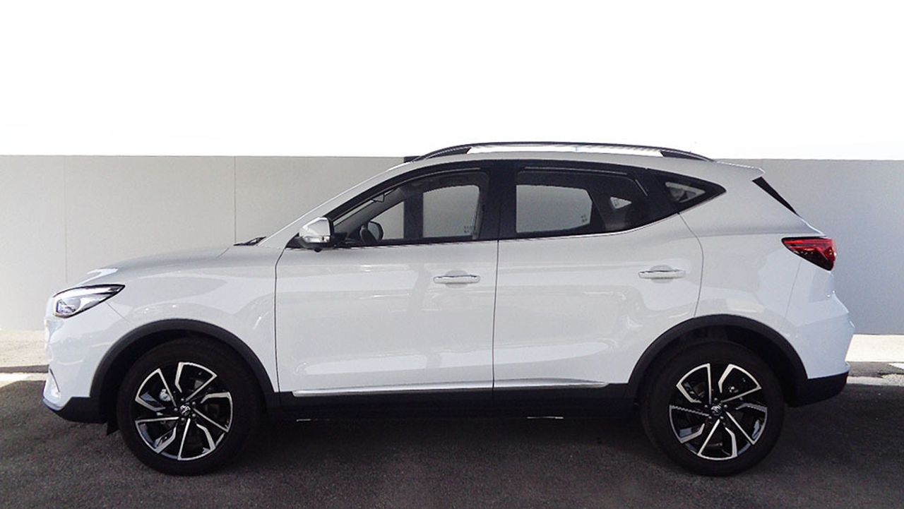 mg zs 2024 / foto grande (3)