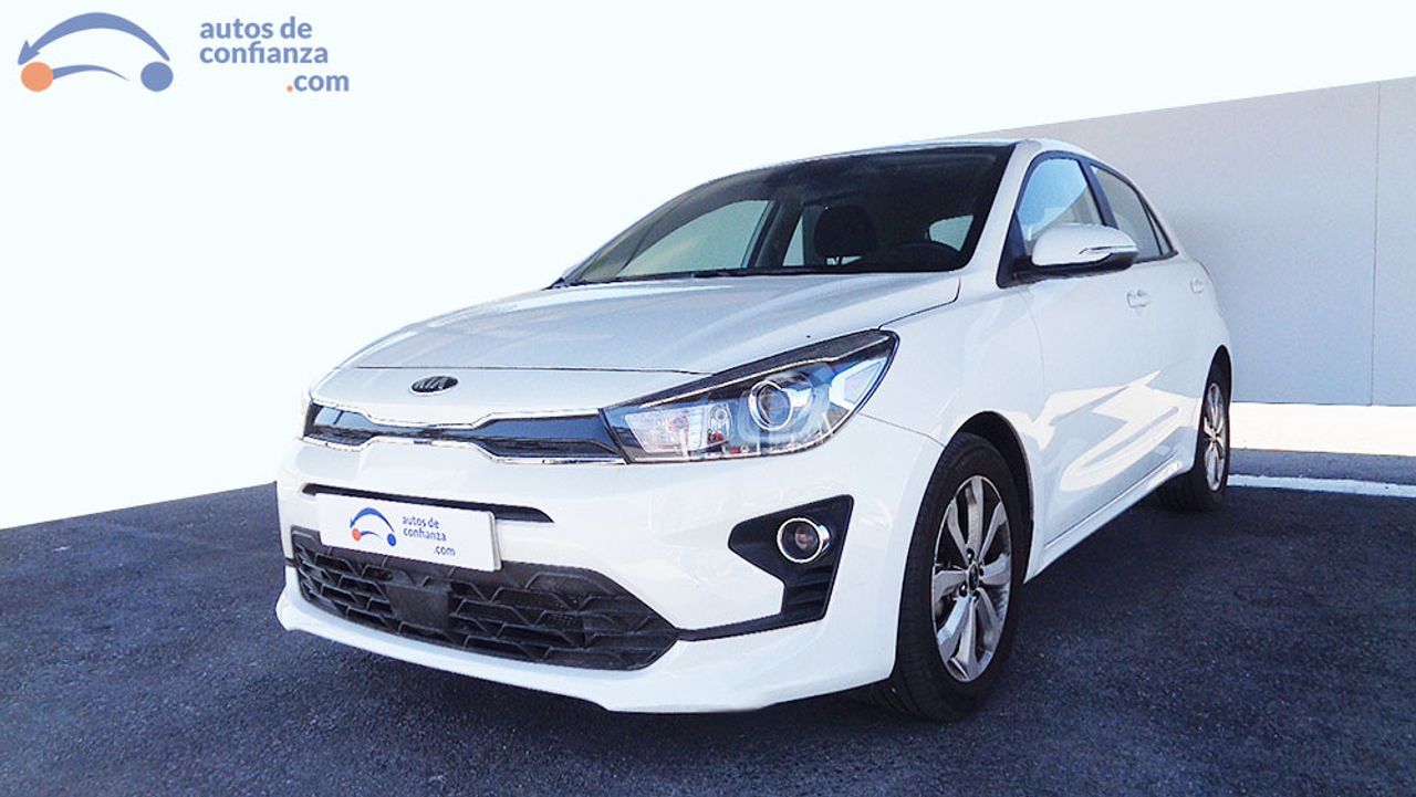 Foto kia rio 2021 /