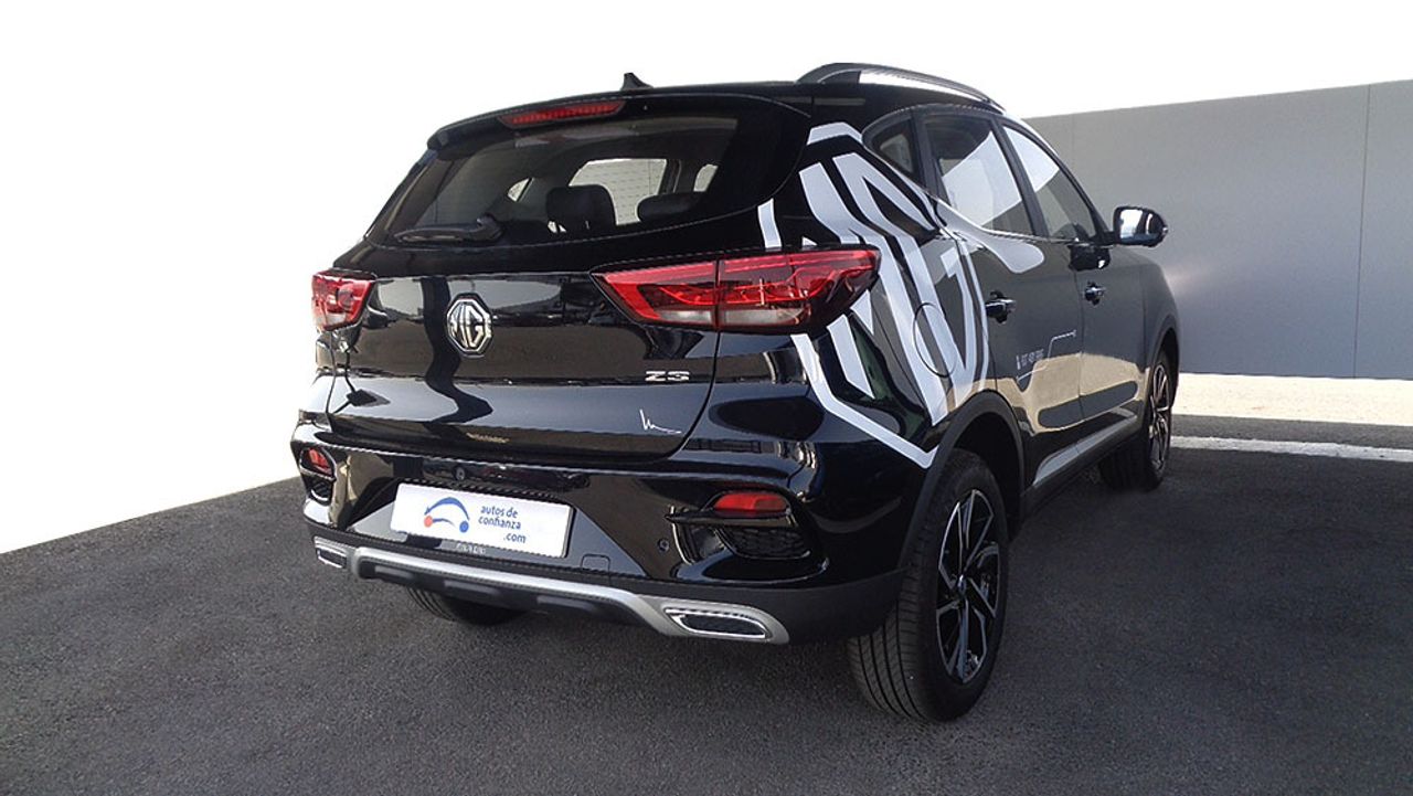 mg zs 2024 / foto grande (2)