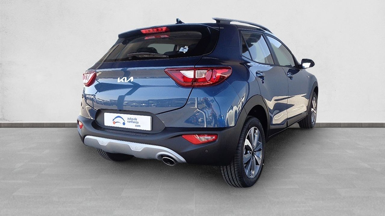kia stonic 2025 / foto grande (2)
