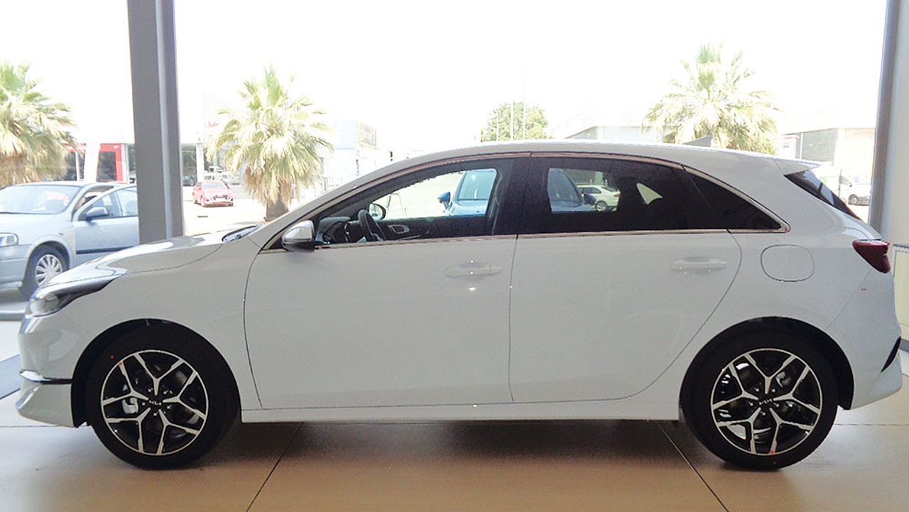 kia ceed 2023 / foto grande (3)