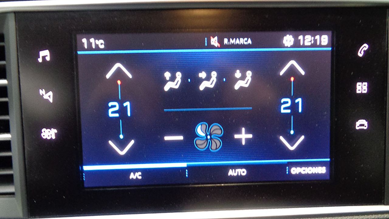 Peugeot 308 1.5 BLUEHDI STYLE - foto 11