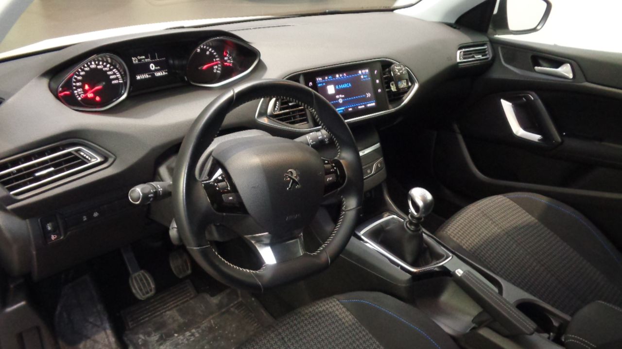 Peugeot 308 1.5 BLUEHDI STYLE - foto 10