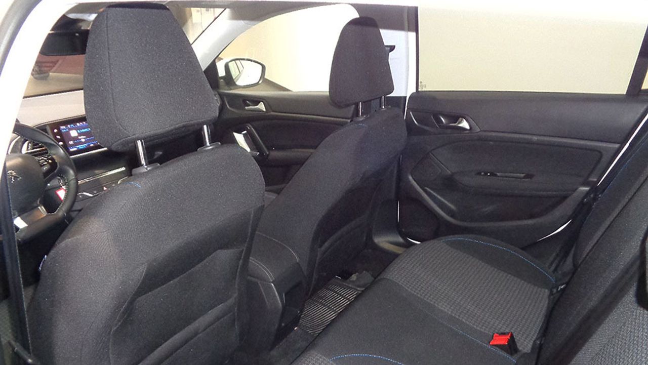 Peugeot 308 1.5 BLUEHDI STYLE - foto 7