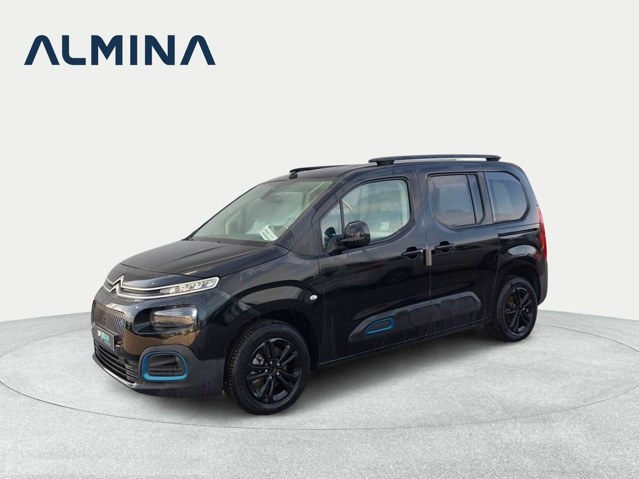 Precio 275 000 amplio  de segunda mano - citroën ë-berlingo 2024 /