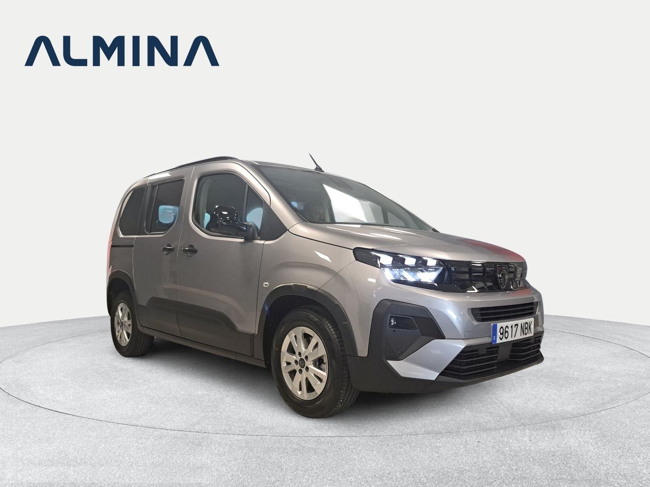 peugeot rifter 2025 / foto grande (3)