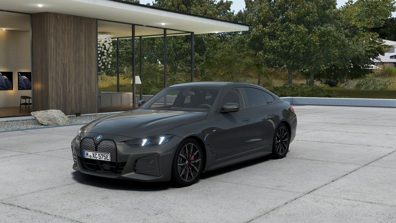 Foto bmw i4 2025 /