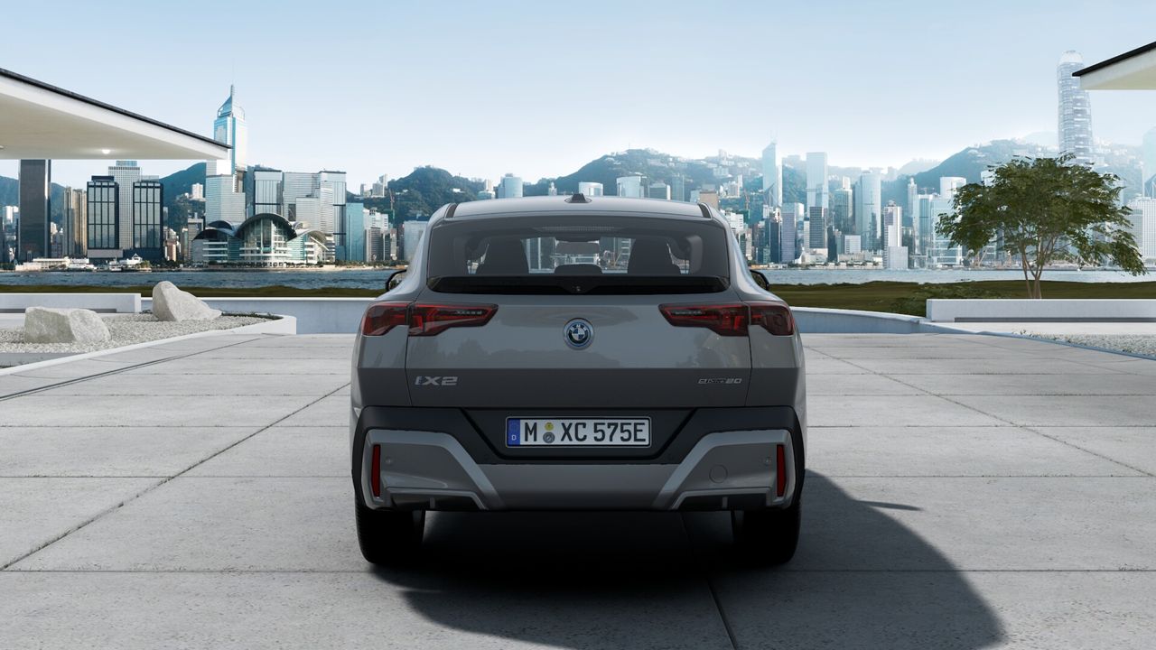 bmw ix2 2025 / foto grande (3)