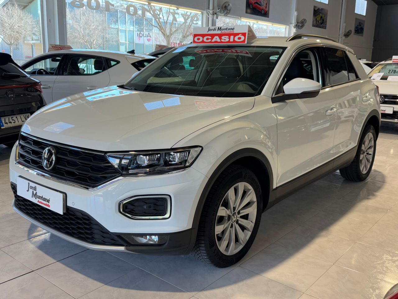 Novedad amplio  de segunda mano - volkswagen t-roc 2021 /
