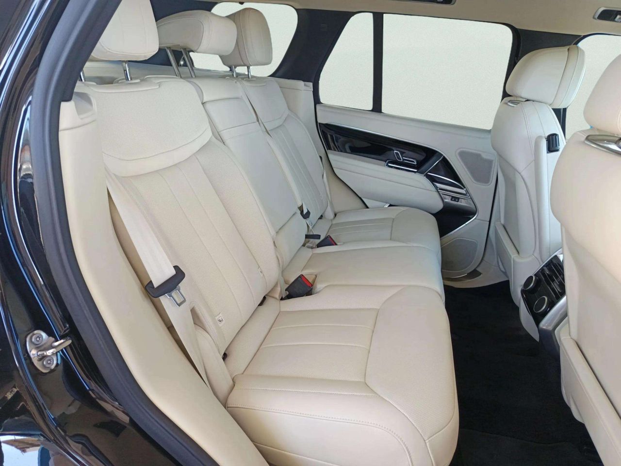 Land-Rover Range Rover 3.0 P460E PHEV HSE AUTO 4WD 460 5P - foto 4