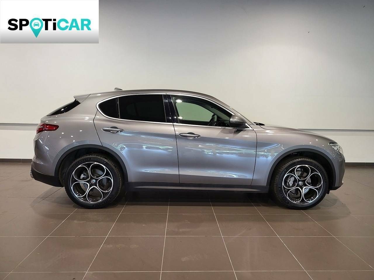 alfa romeo stelvio 2019 / foto grande (3)