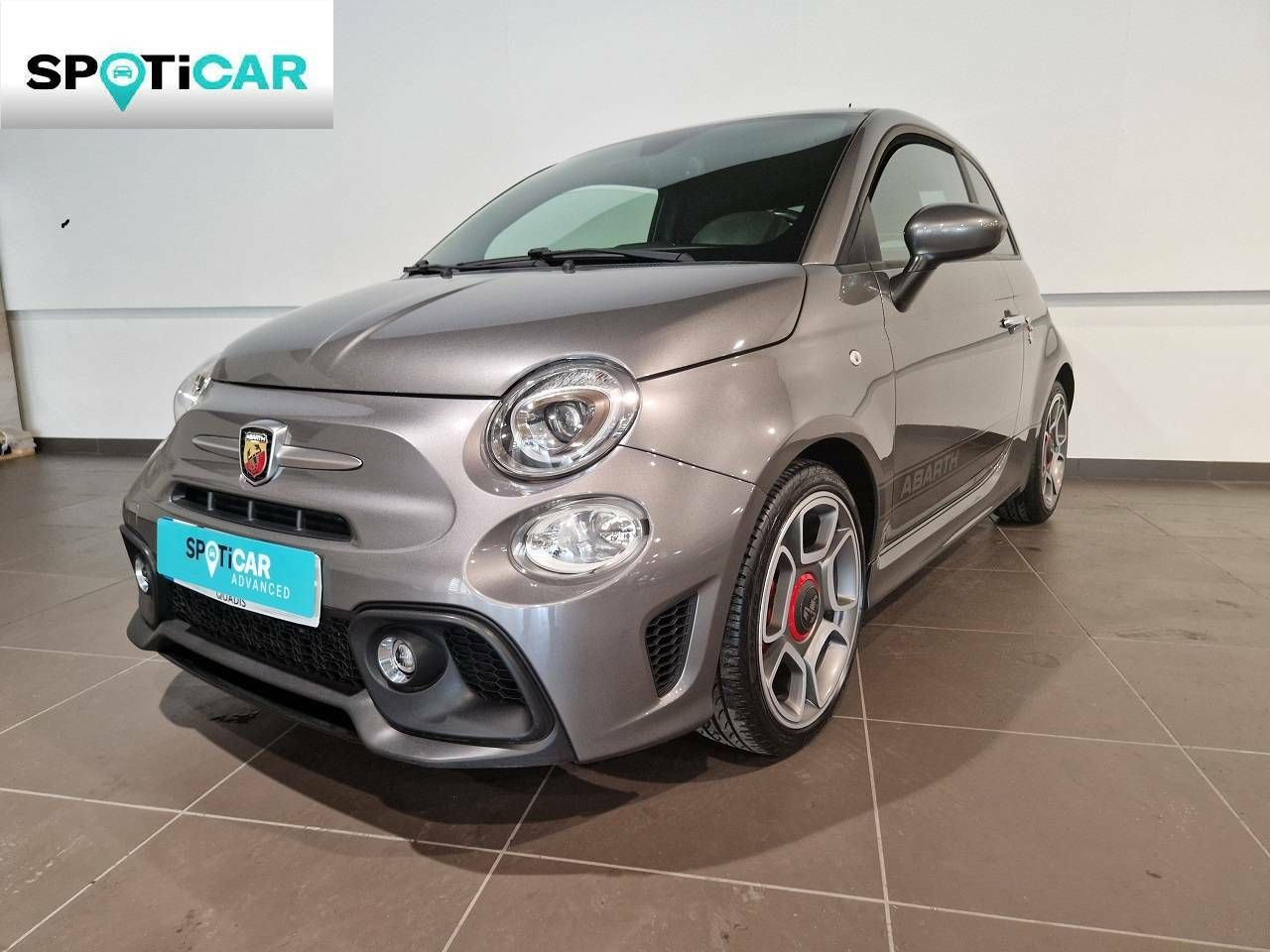 Fiat 500 2018 conexiones aux y usb  de segunda mano - abarth 500 2016 /